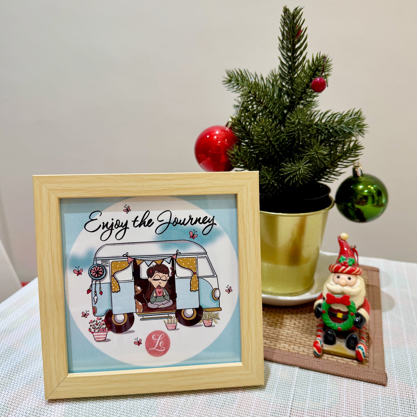 Mini frame collage